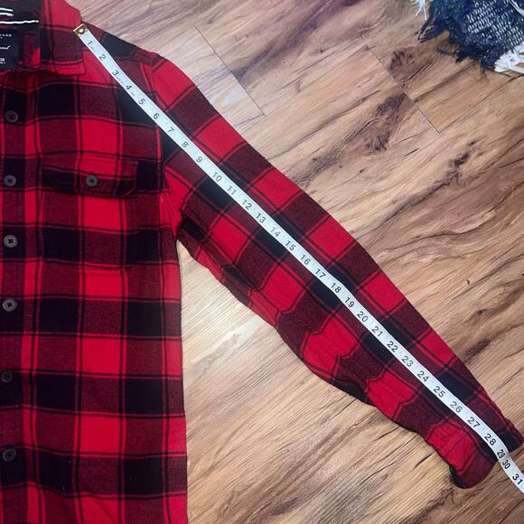 Red Black Plaid Flannel Shirt Button Front Long Sleeve Size Small - Picture 5 of 9